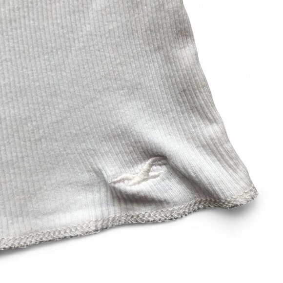 00s Hollister White Tank - Picture 4 of 5